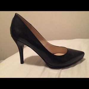 Nine West Ohemgee Black Point Toe Heels